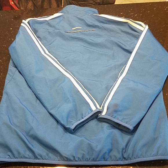 Adidas XL Woman's Wind Breaker - Picture 4 of 7